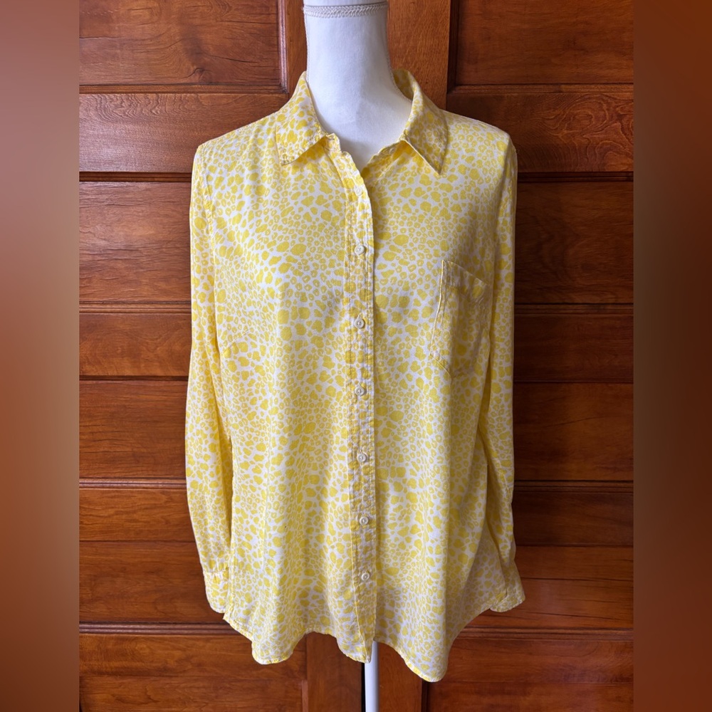 Gap Yellow Button-Up Women's Top